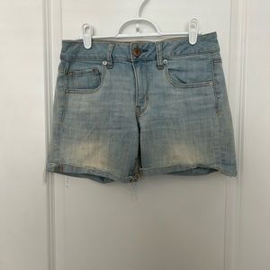 American Eagle Outfitters. Super stretch shorts. Size 6.